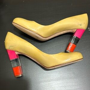 Beautiful pre-loved Kate Spade heels. Size 10B